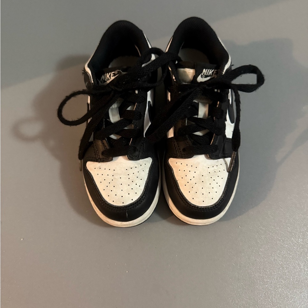 Nike Black and White Sneakers